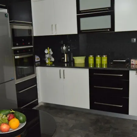 House In With Panoramic View 2-6