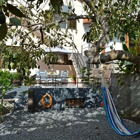 House In With Panoramic View 2-6 Semesterbostad *